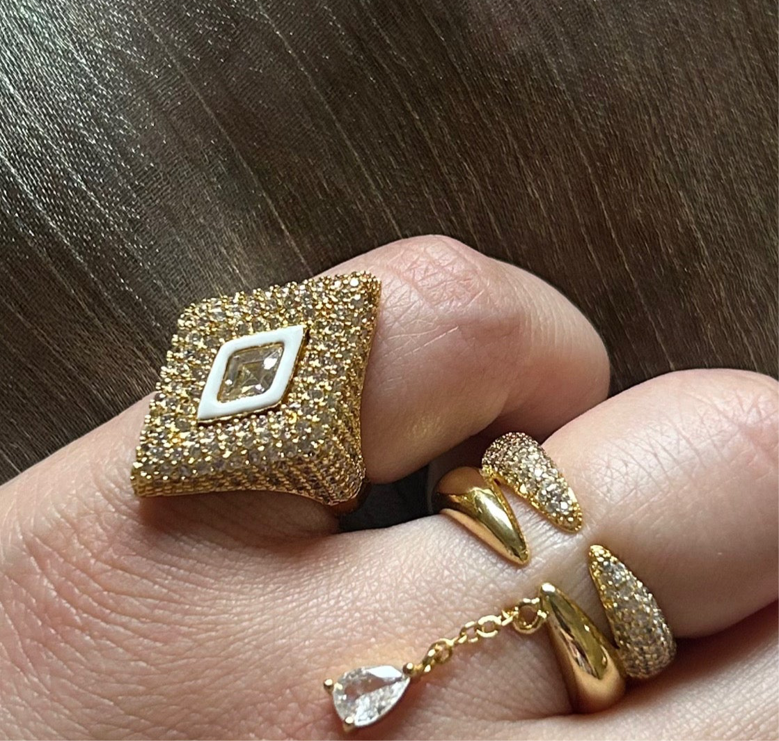 Veloura Pinky Ring