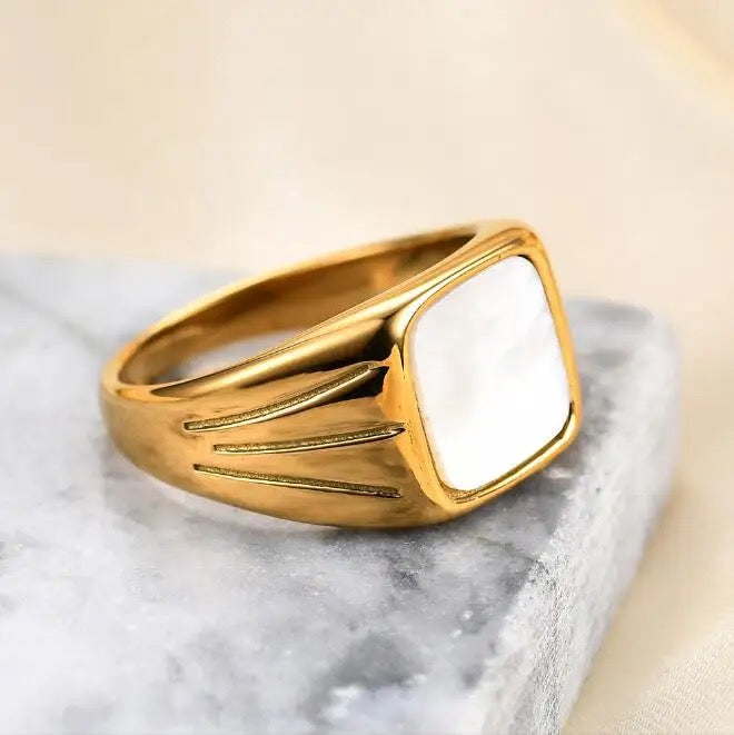 Square pearl ring