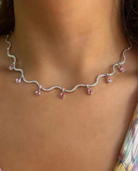 Waves drop necklace